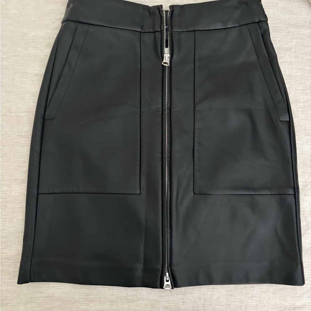 French Connection Zippered Women's Leather Skirt